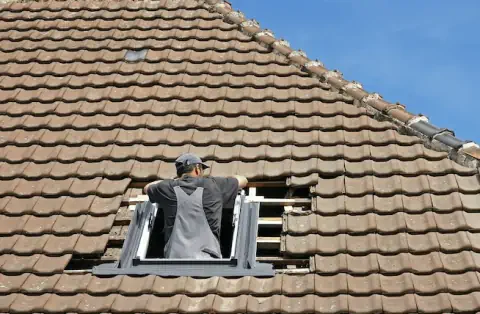 Pose de velux à Auriac-sur-Vendinelle